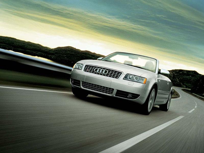 Fotky: Audi S4 Cabriolet Tiptronic (foto, obrazky)