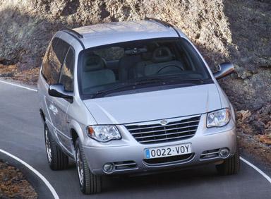 Fotky: Chrysler Grand Voyager LTD 3.3 V6 AWD (foto, obrazky)