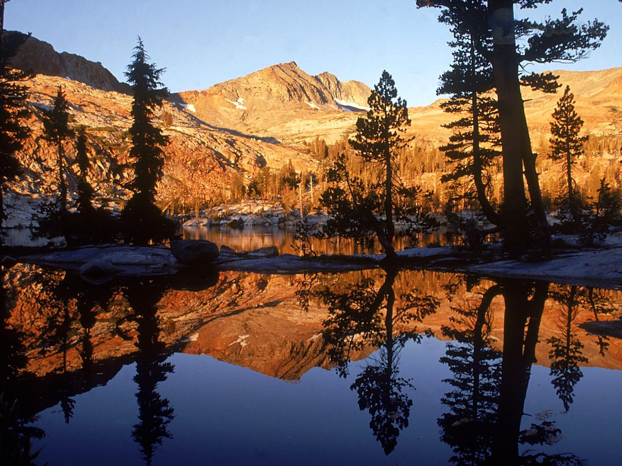 Foto: Ottaway Lake At Dusk, Yosemite National Park, California