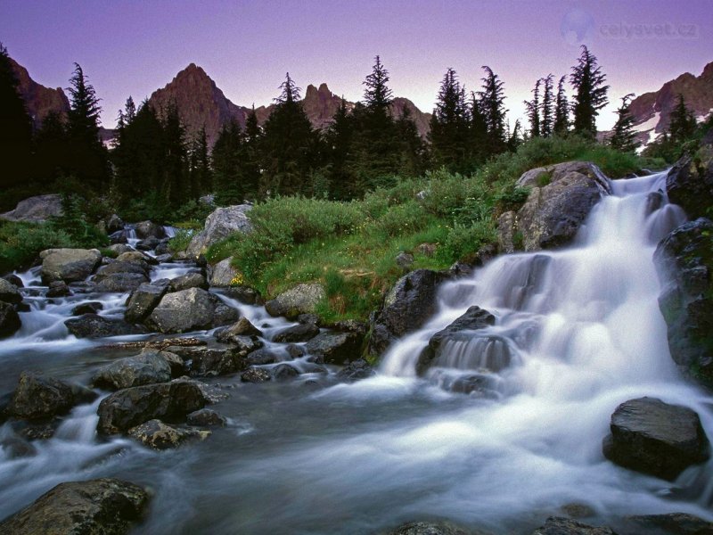 Foto: Ediza Creek Falls, Ansel Adams Wilderness, California