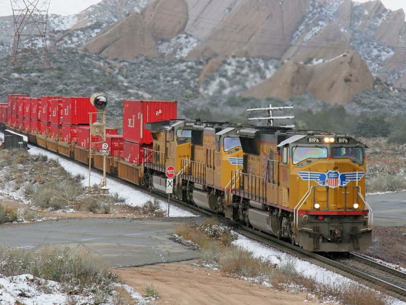 Foto: A Rare Snowfall At Mormon Rocks, Cajon Pass, California