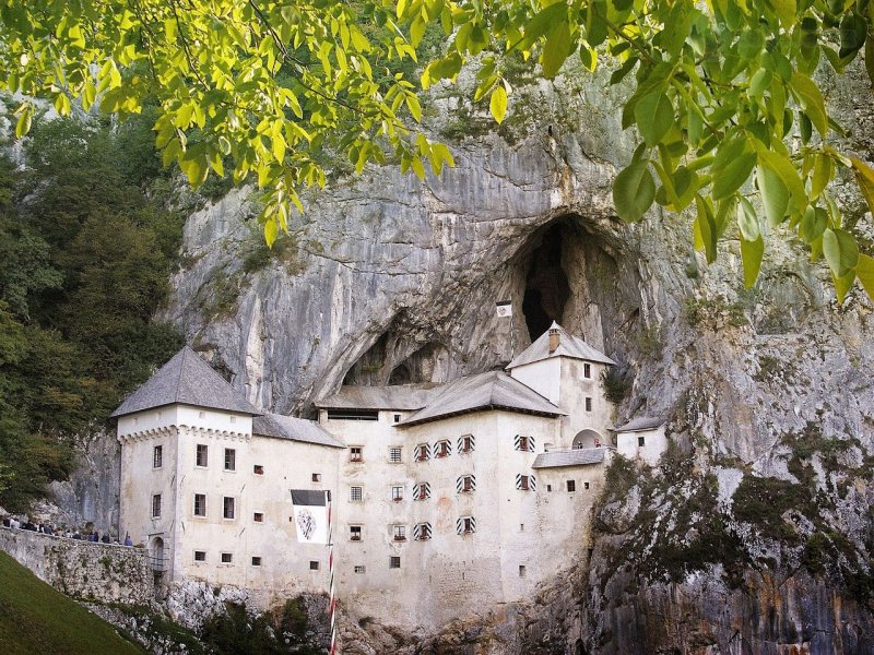 Foto: Predjama Castle, Slovenia