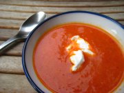 Recept online Papriková polévka s tuňákem